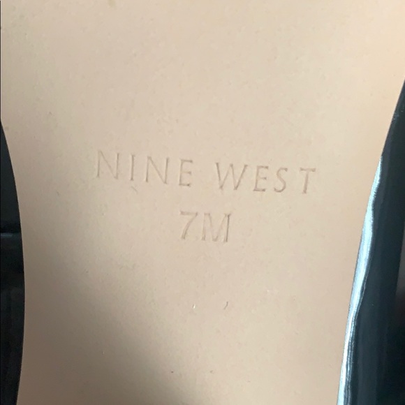 Black Paten leather heels - Picture 6 of 7